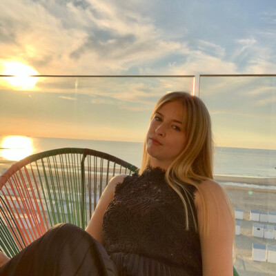 Amy zoekt een Studio in Gent