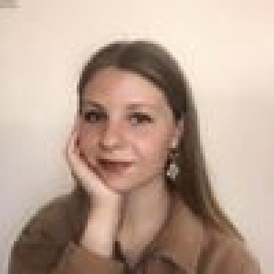 Katerina zoekt een Kamer / Studio in Gent