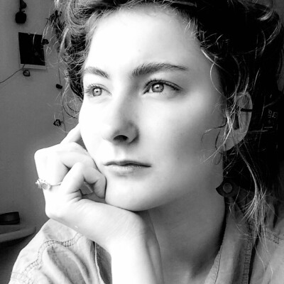 Charlotte is looking for ::/str_naun(Room / Studio)::\ in Gent